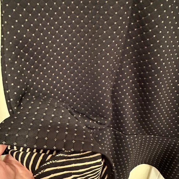 Ann Taylor NWT short sleeved black polka dot dress. Size 10 Petite. - Picture 4 of 6